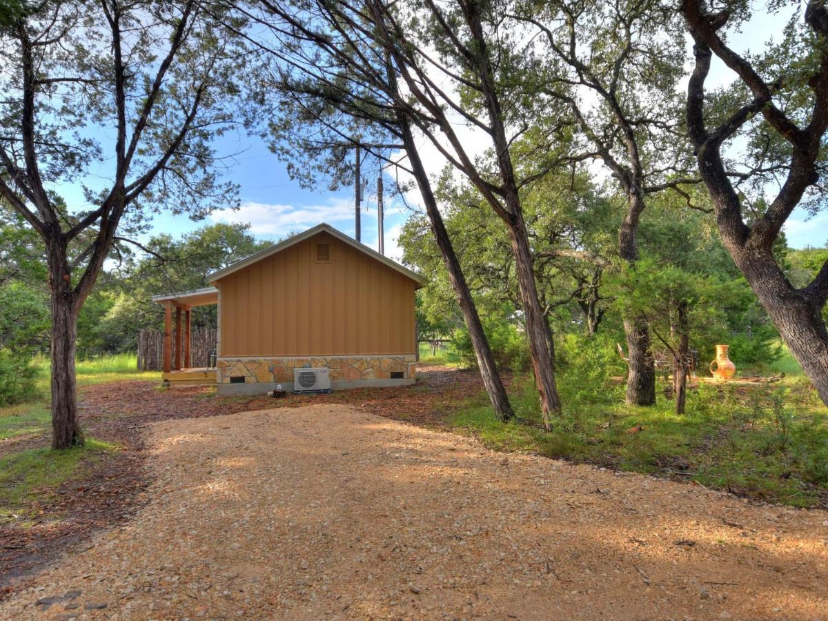 Cabins At Flite Acres- Coyote Cabin Villa Wimberley Exterior photo